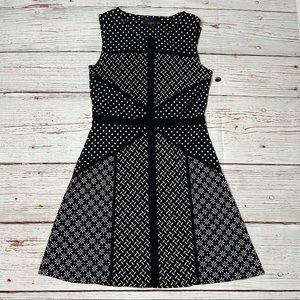 Just…Taylor Black and White A-Line Dress Sz 6